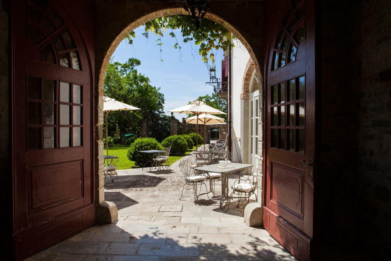 Hotel Castello Di Buttrio Exterior foto